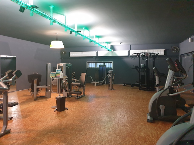 fitplus Buechen Trainingsflaeche